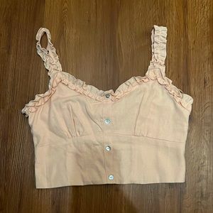 NWT!! GB x Dillards - Peach colored, buttoned, crop tank - Women’s M
